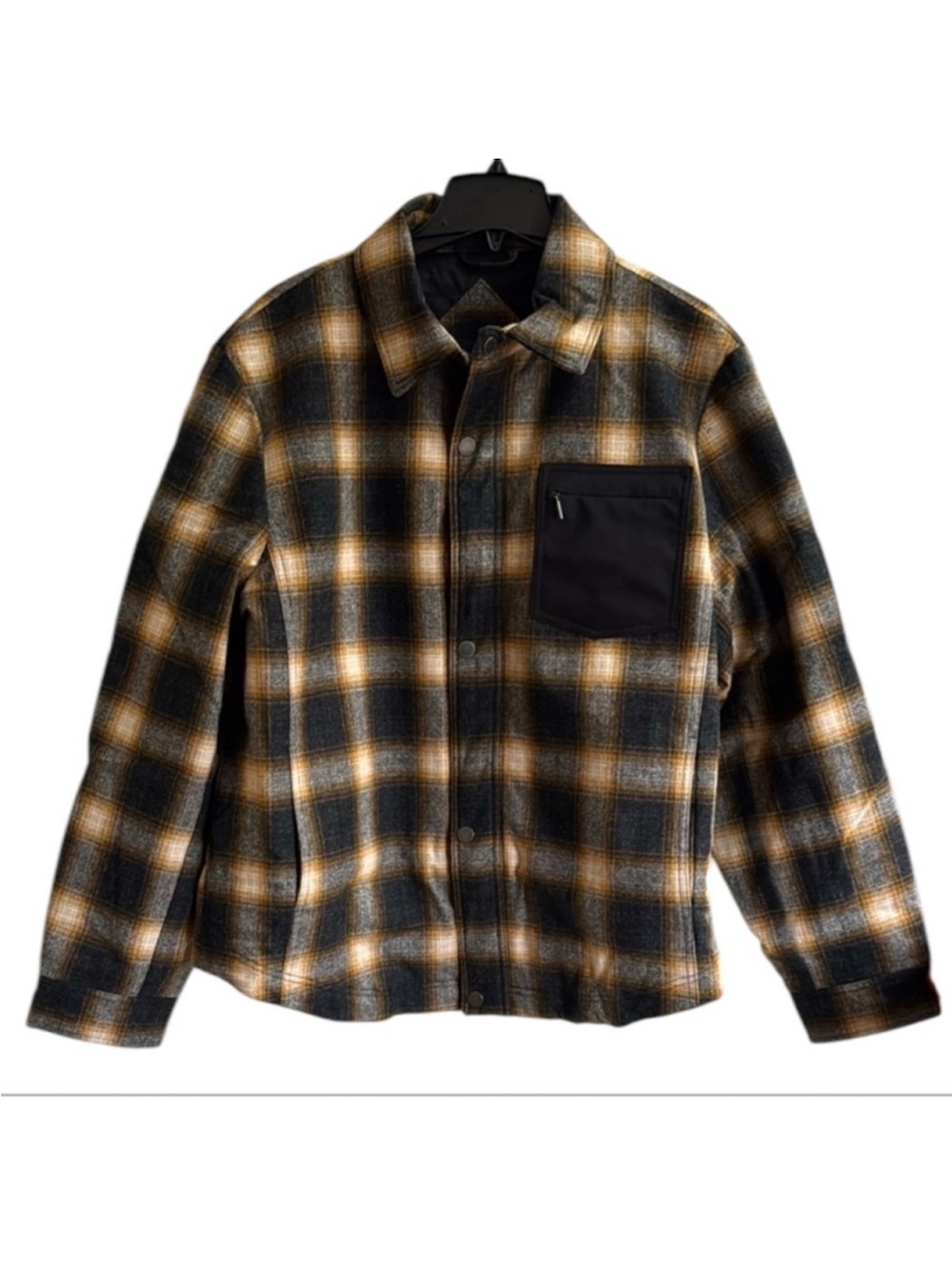 Pendleton Mens Heavyweight Wool Blend Plaid Jacket with Black Pocket